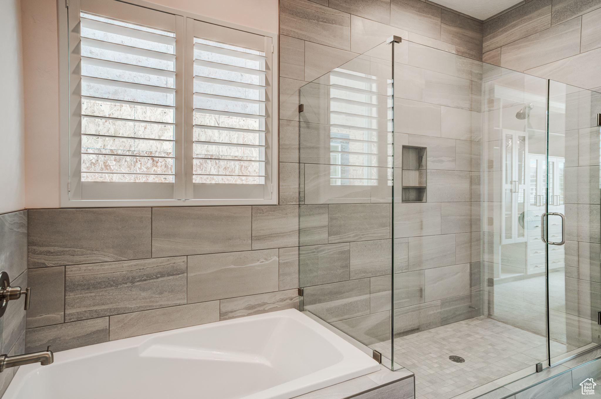 RIVERBEND - Residential