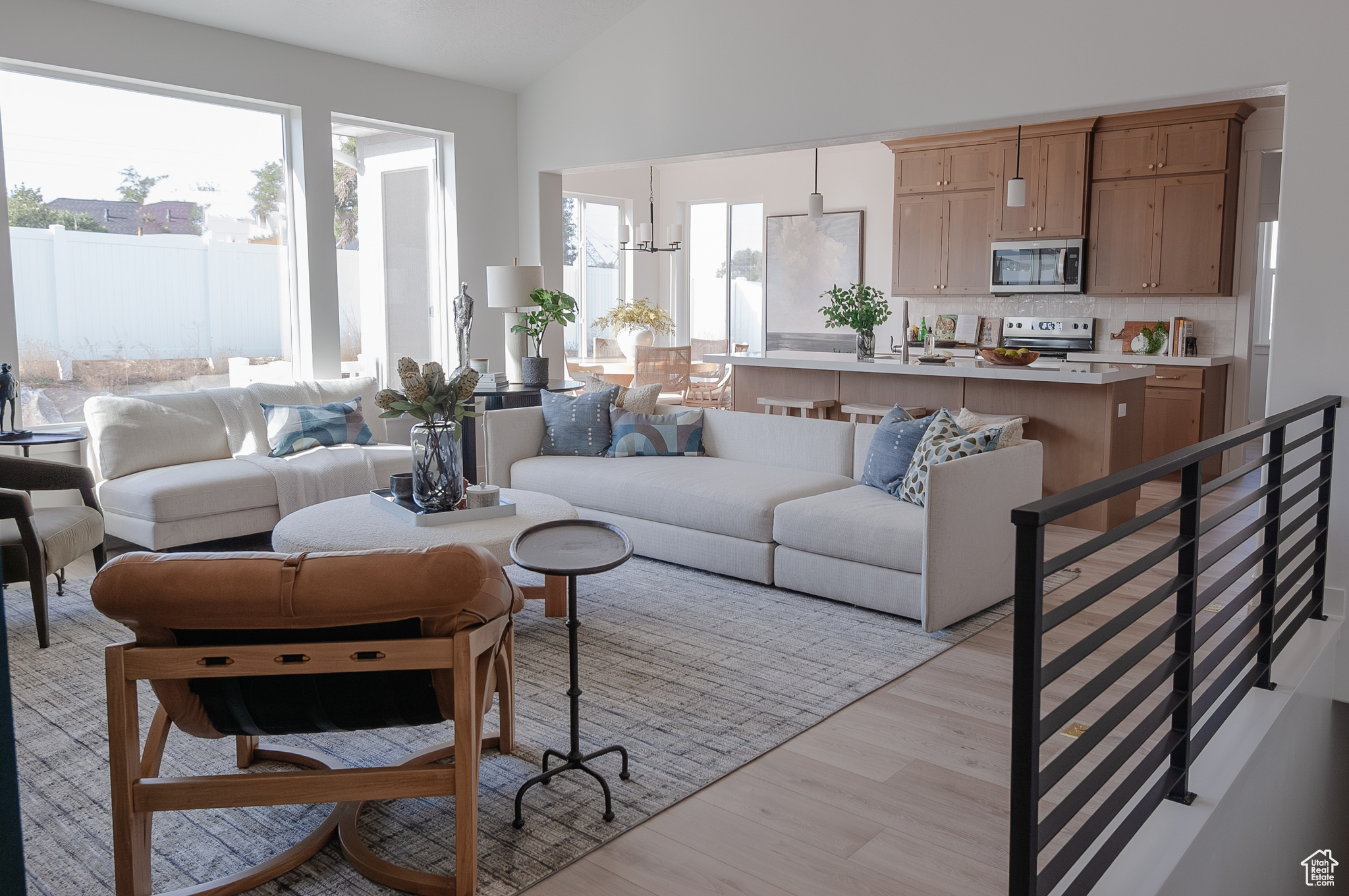 MAKIN DREAMS - Residential