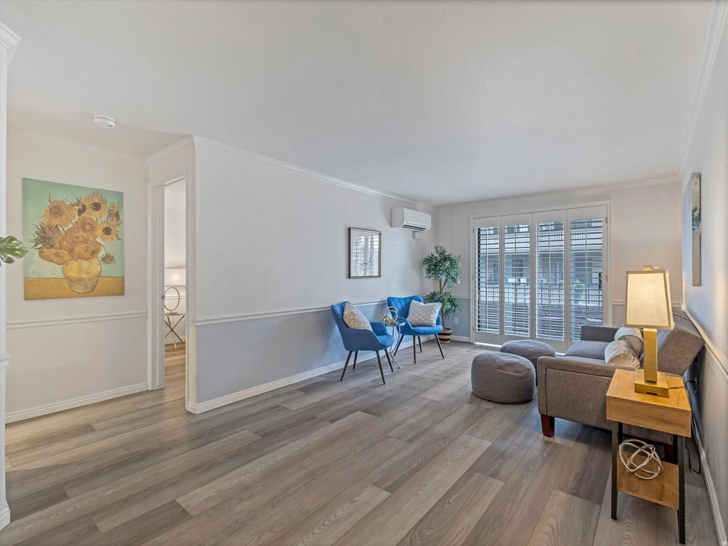 Photo of 530 S 400 E #2209, Salt Lake City, UT 84111 (MLS # 2173921)