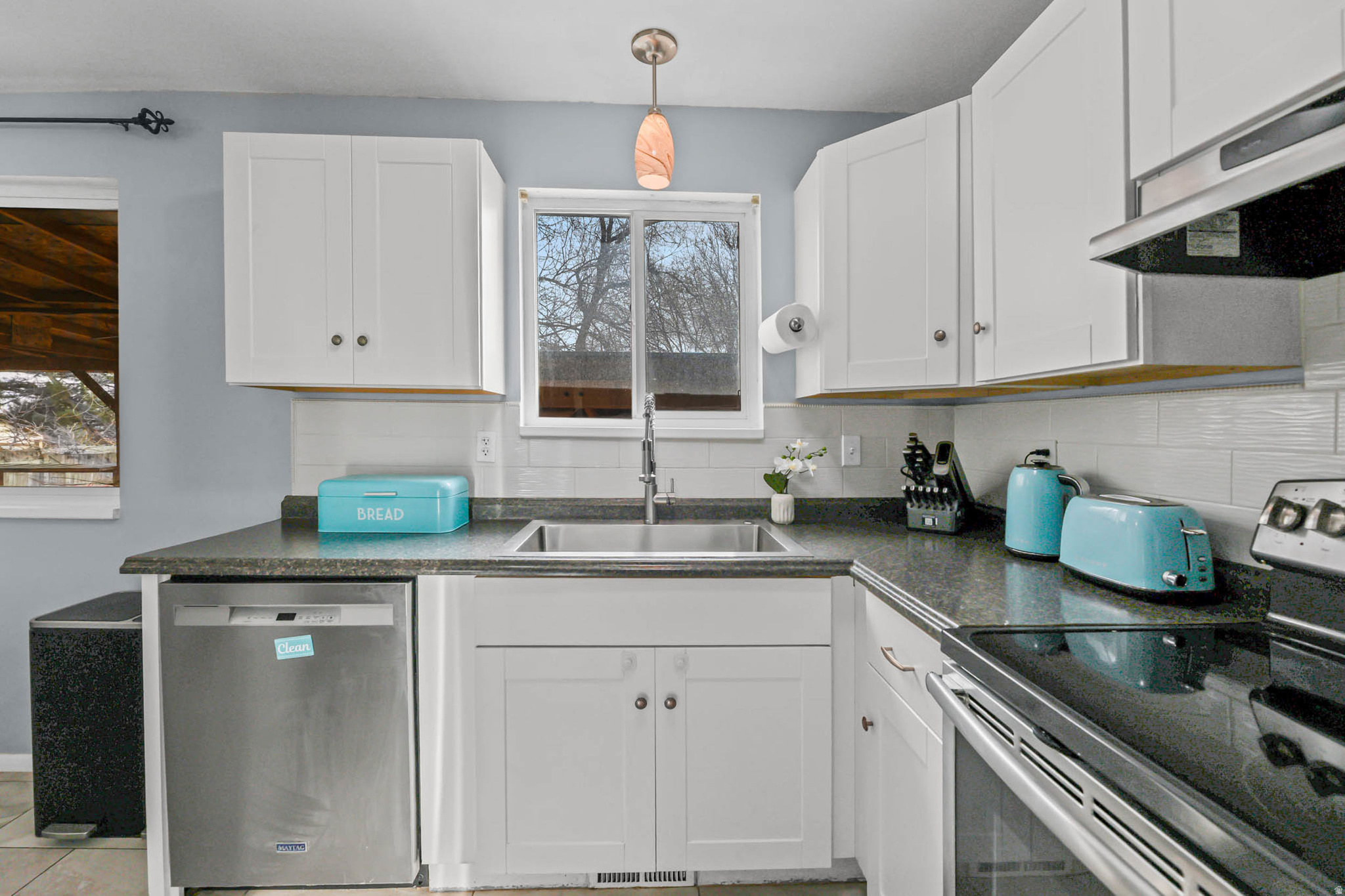 MISTY HILLS - Residential