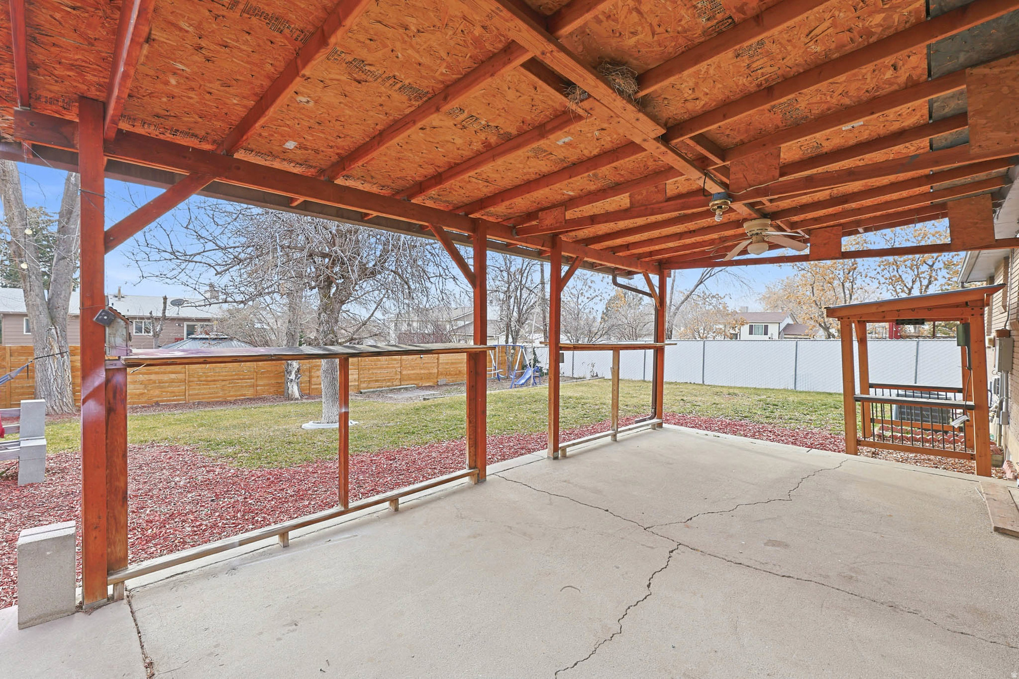 MISTY HILLS - Residential