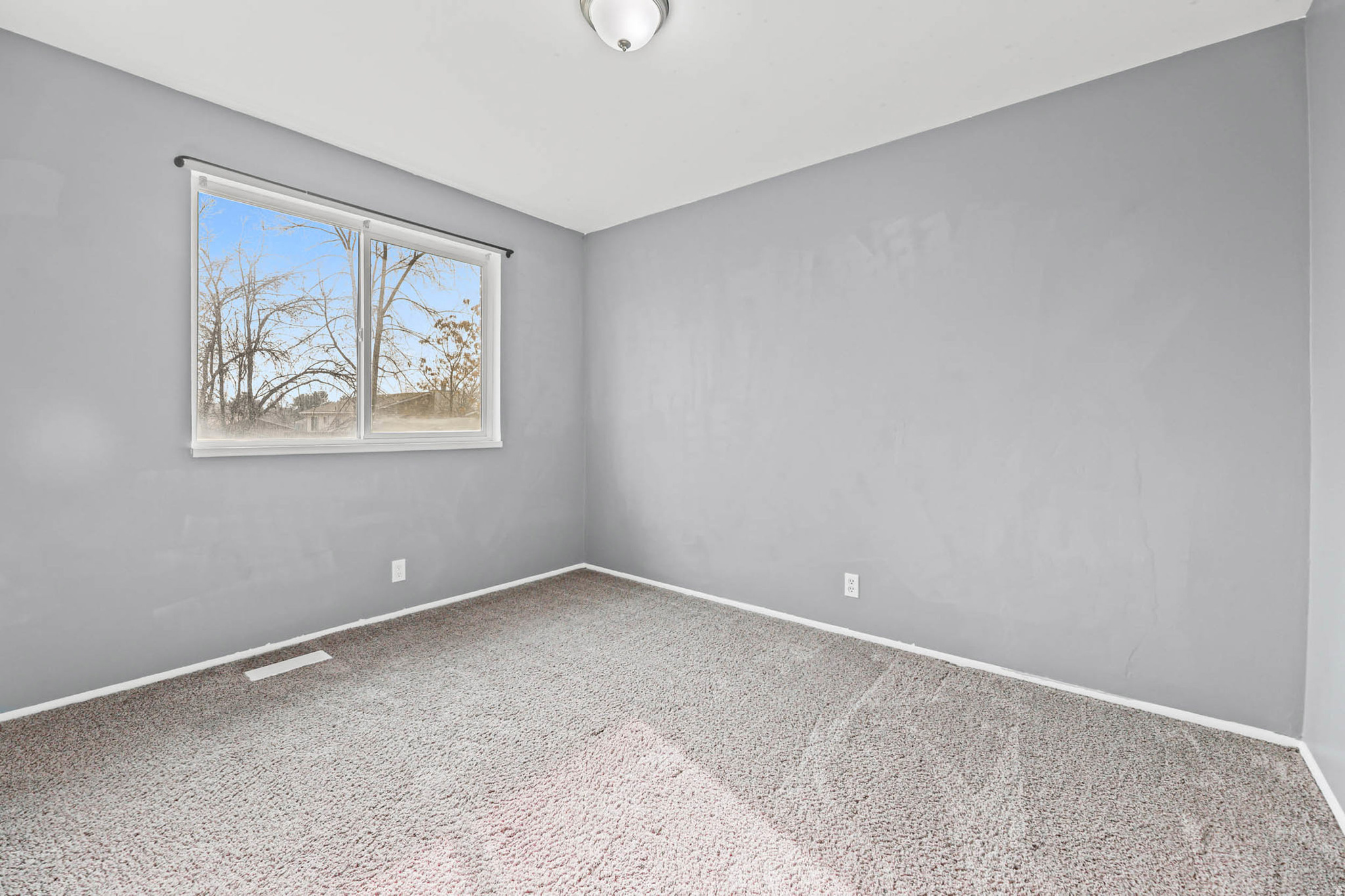 MISTY HILLS - Residential