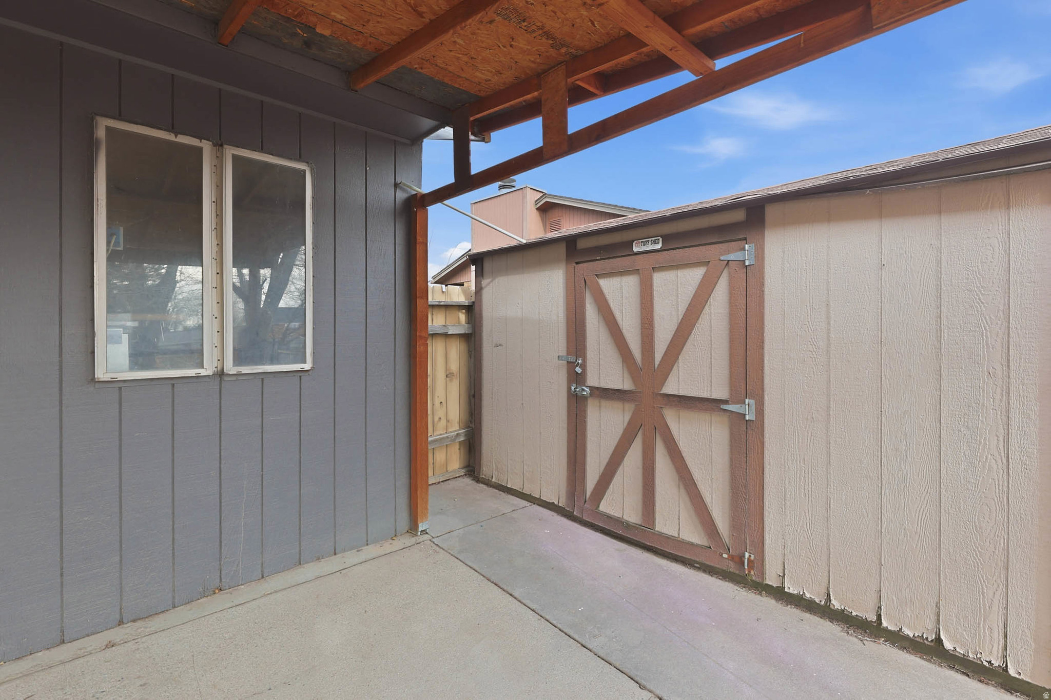 MISTY HILLS - Residential