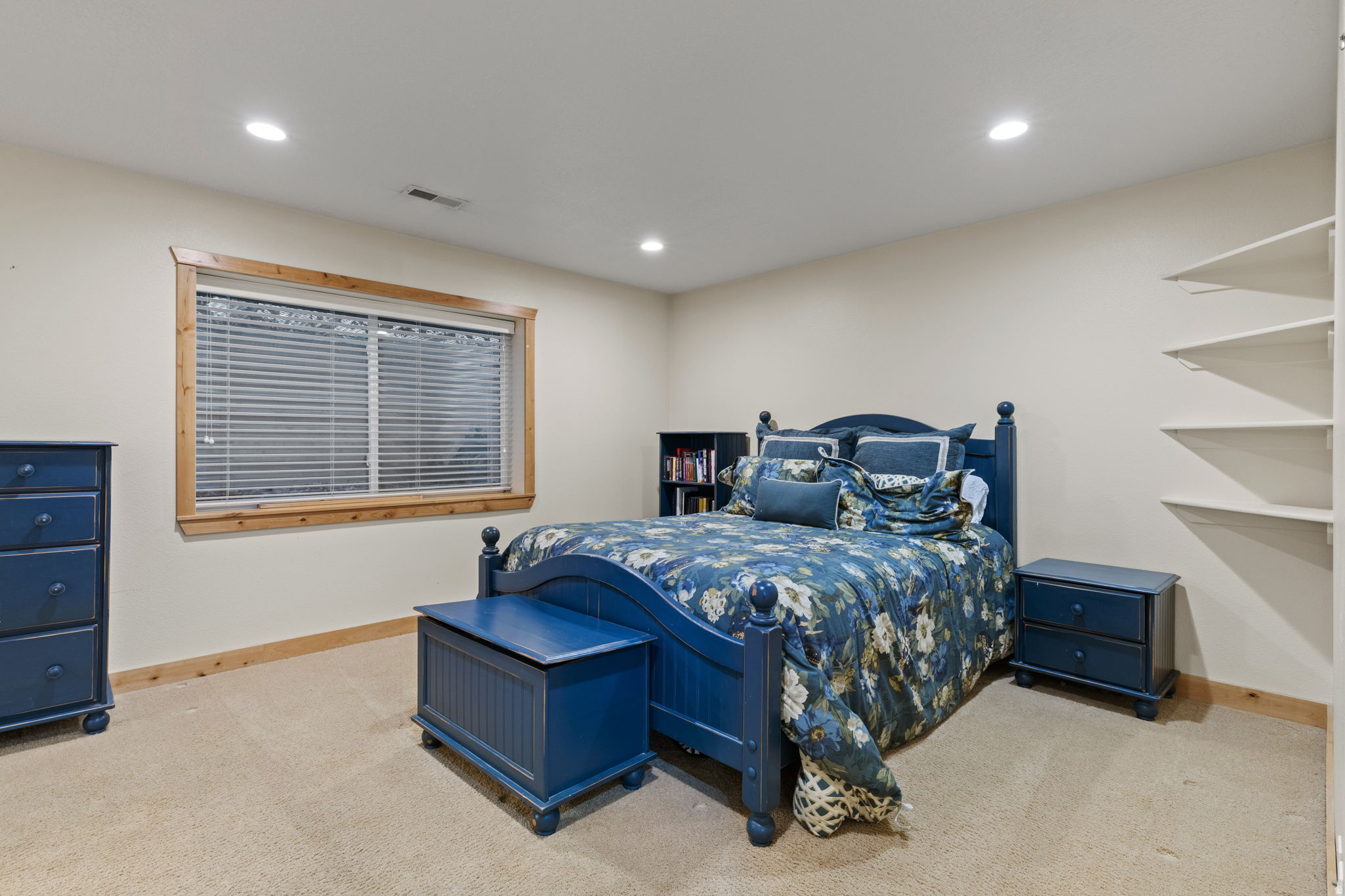 CHERAPPLE FARMS - Residential