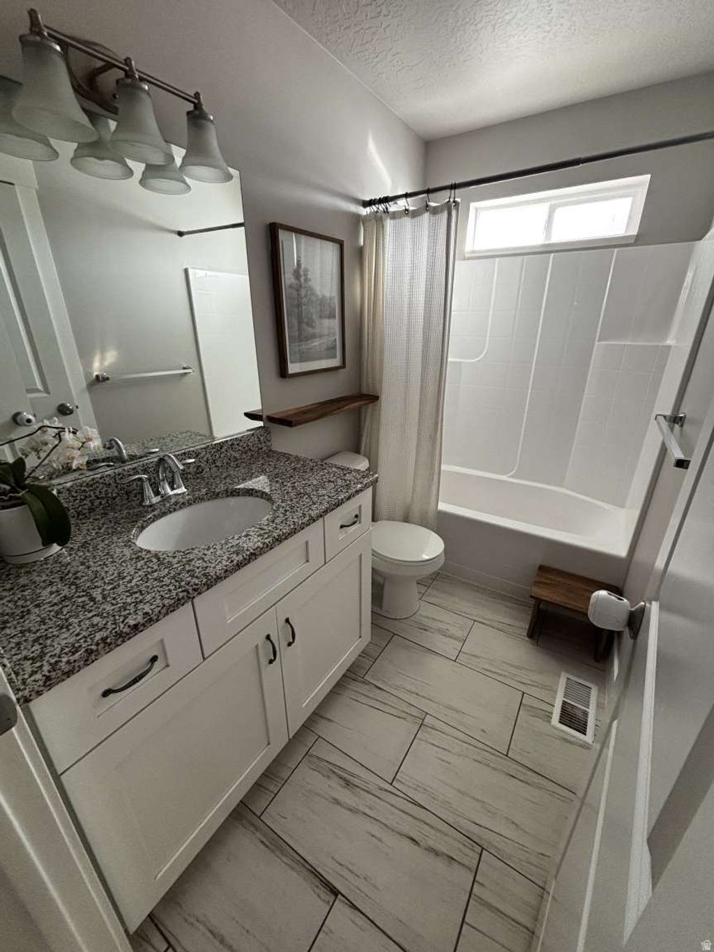 Photo of 36 W LEGACY DR, Franklin, ID 83237 (MLS # 2139271)