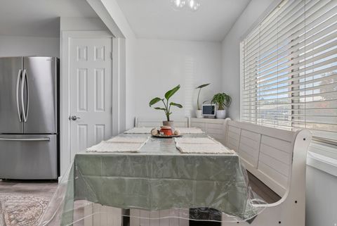 Tiny photo for 10165 S ZINNIA WAY, Sandy, UT 84094 (MLS # 2120916)