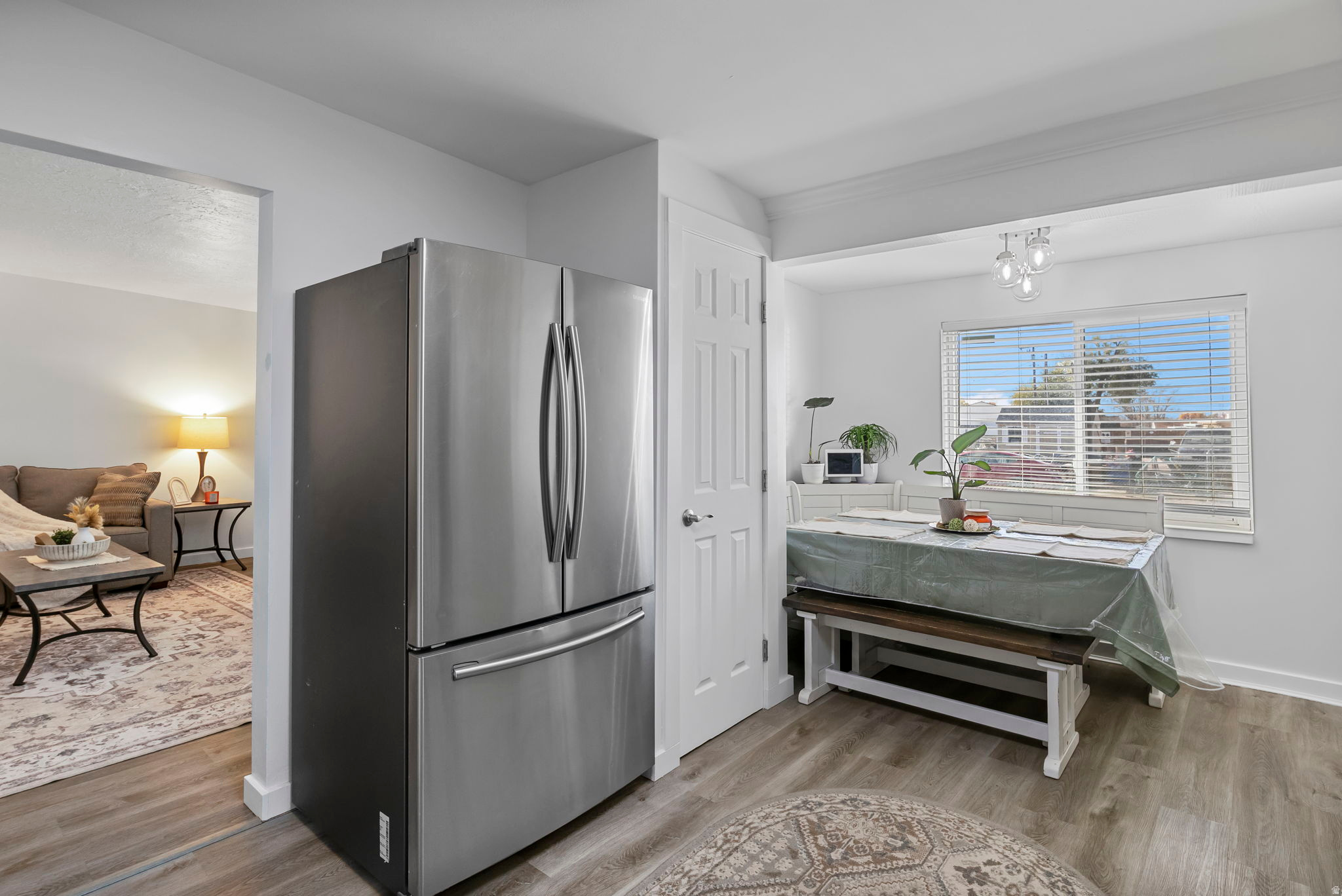 WHITE CITY - Residential