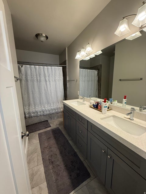 Tiny photo for 885 S 2560 E, Spanish Fork, UT 84660 (MLS # 2180484)