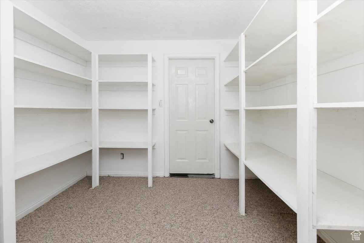 690 S 1st E, Preston, Idaho image 39