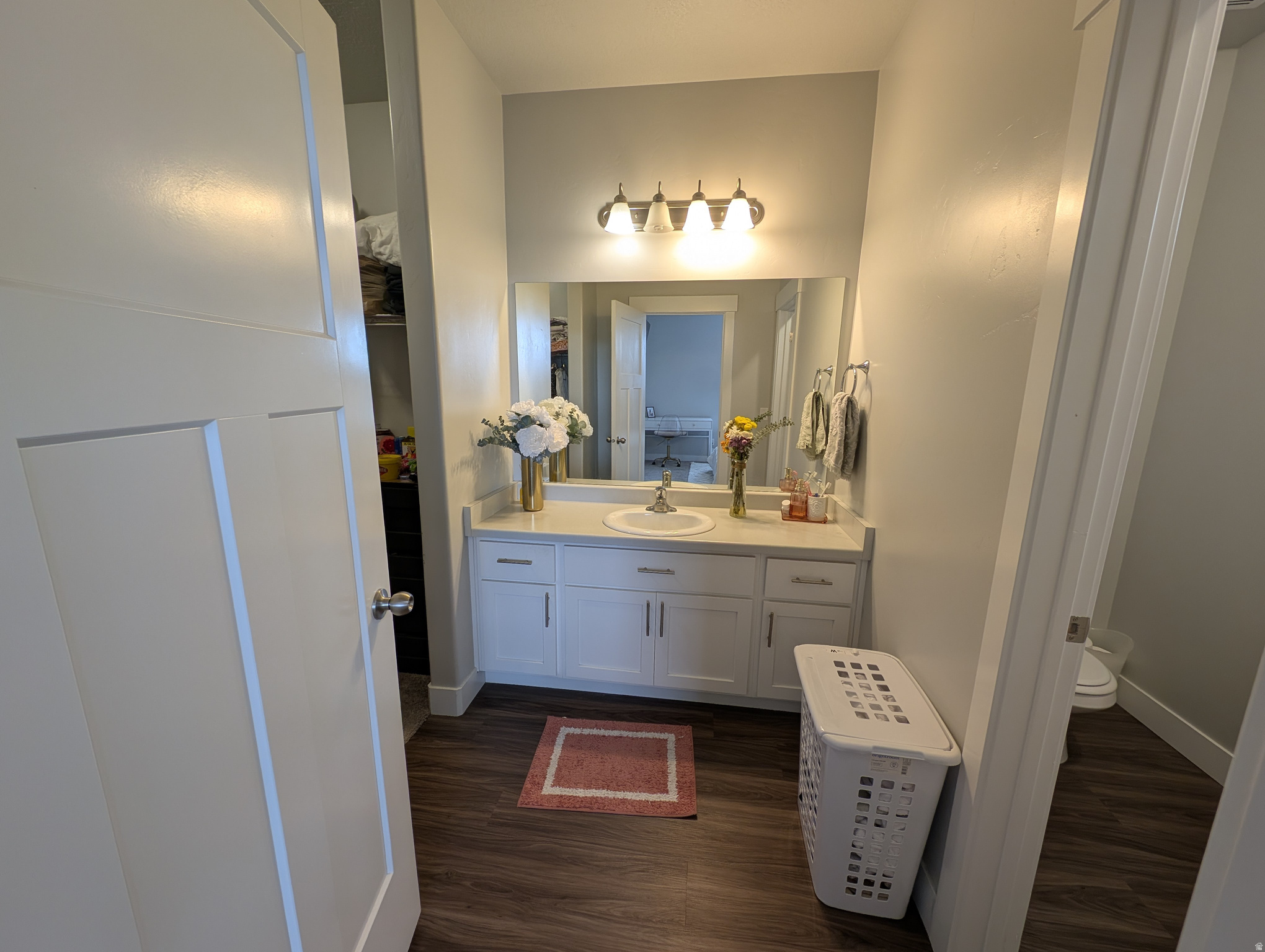 THE EXCHANGE - Residential