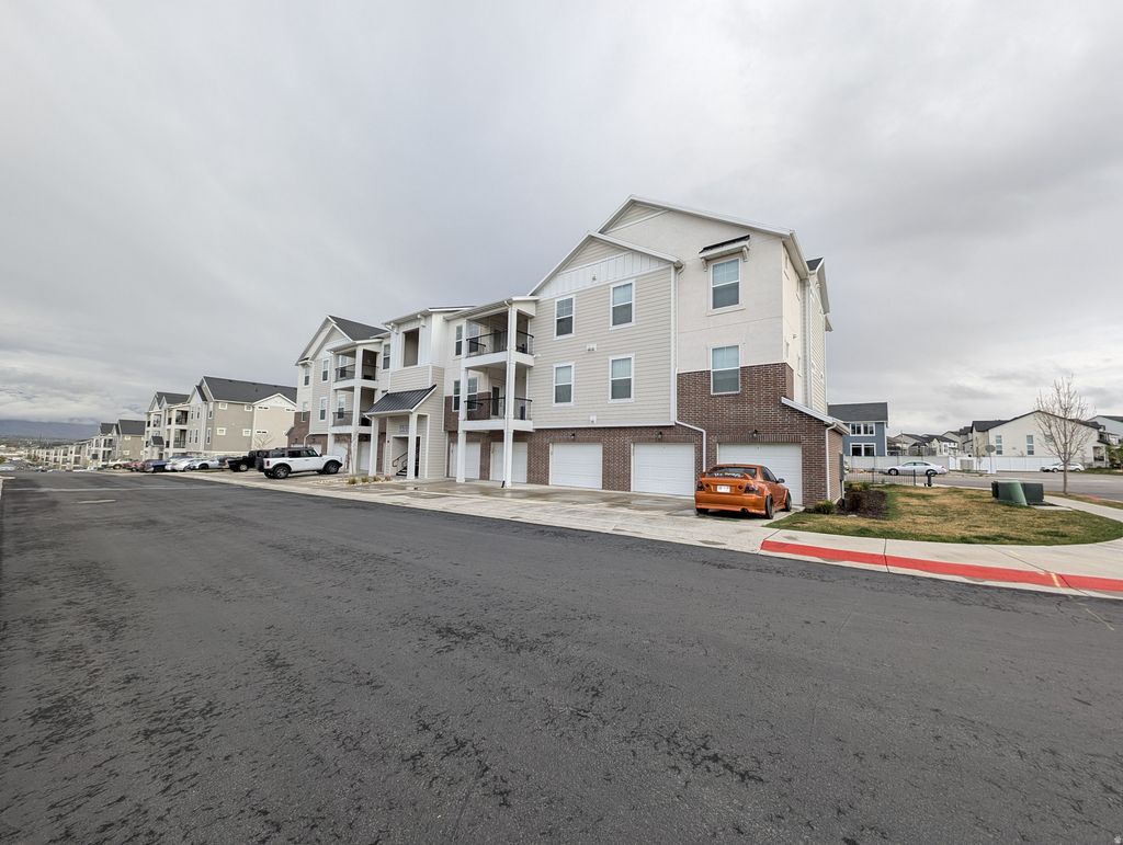 Photo of 4076 W 1530 N #203, Lehi, UT 84048 (MLS # 2147609)