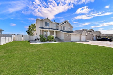 Tiny photo for 3647 W 6050 S, Roy, UT 84067 (MLS # 2178492)