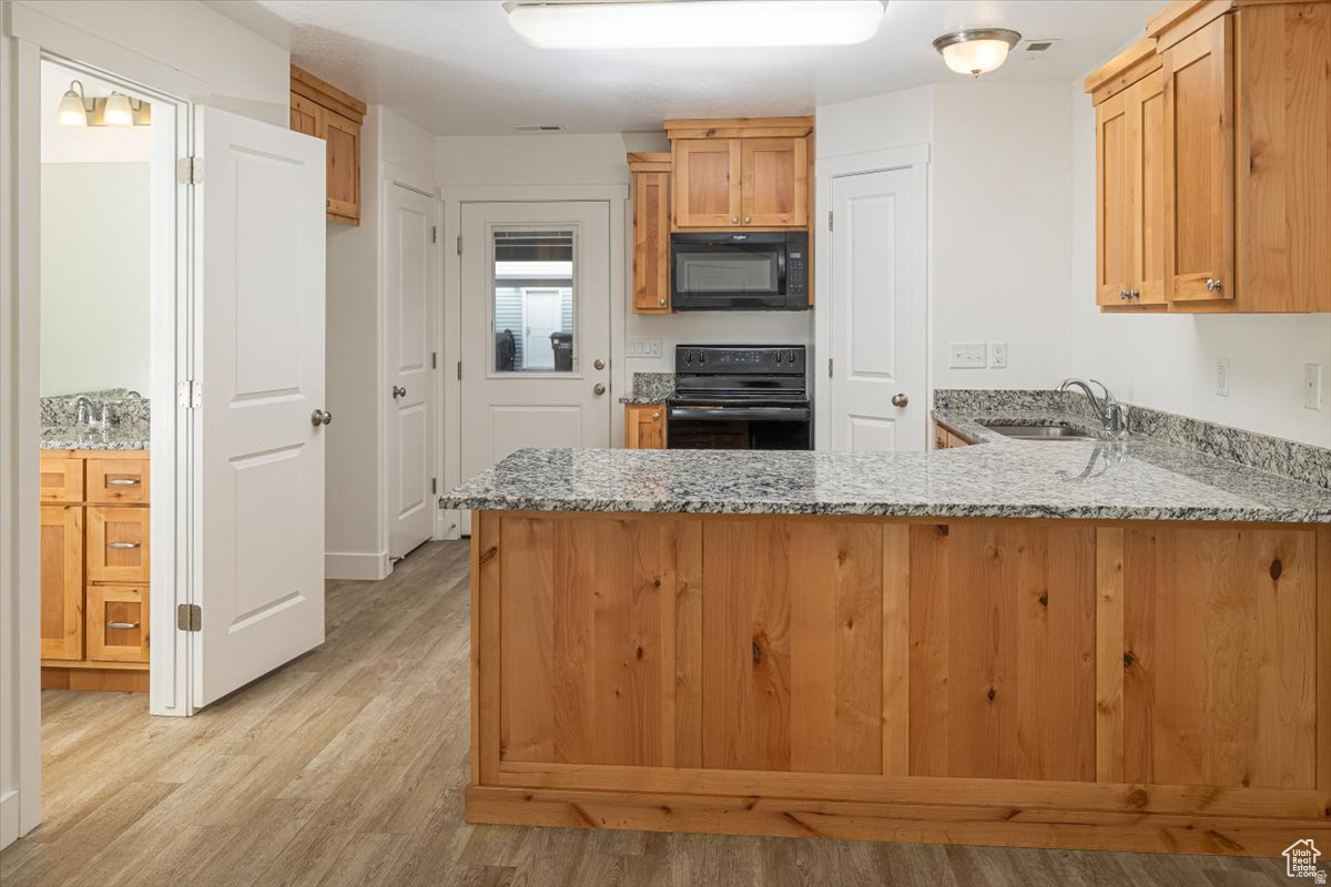 RIVER VALLEY 4 PLEX - Residential