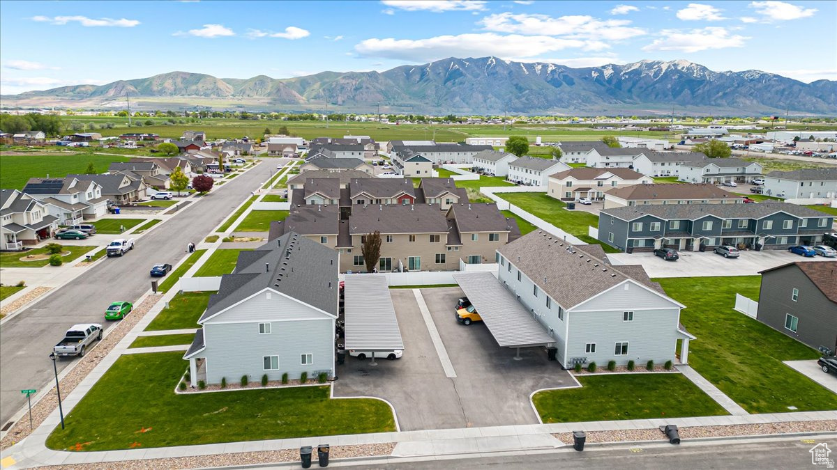 RIVER VALLEY 4 PLEX - Residential