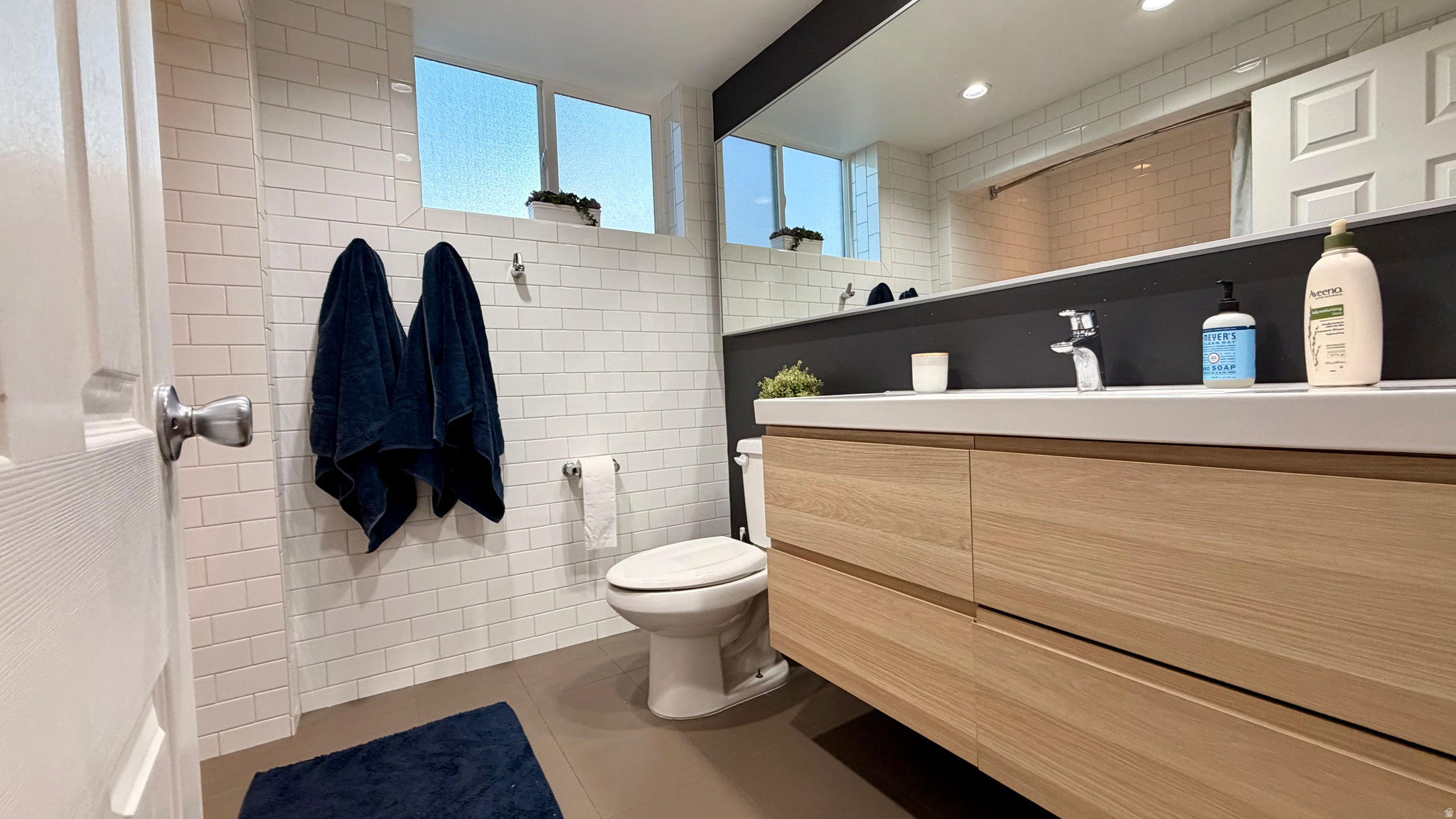 BRENTWOOD SUB - Residential