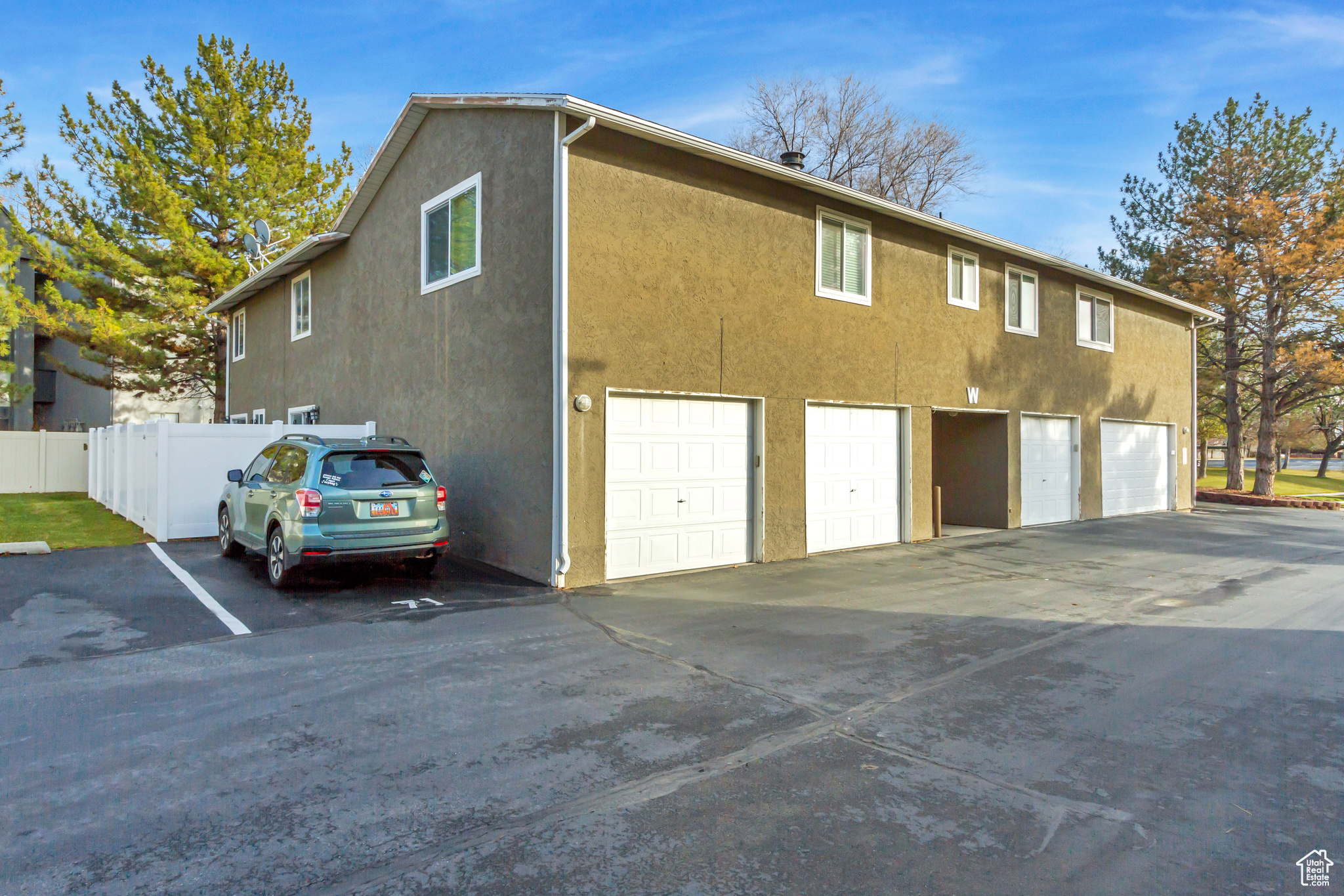 5235 S Glendon St #W3, Murray, Utah image 2