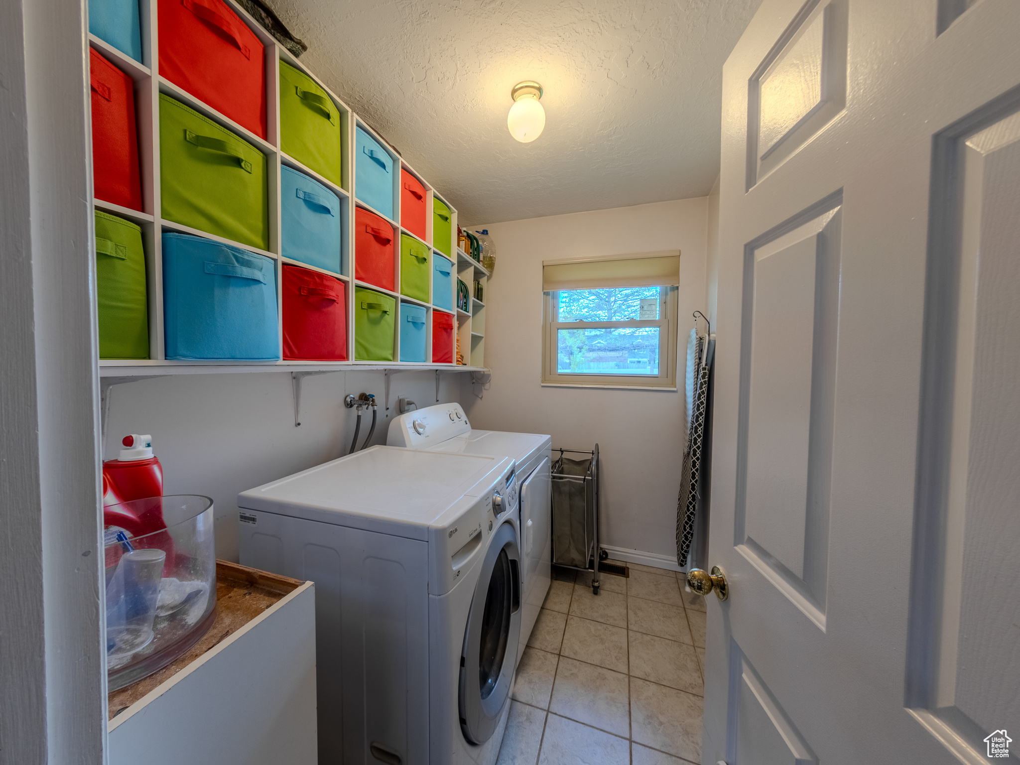1612 E Hidden Valley Rd, Sandy, Utah image 21