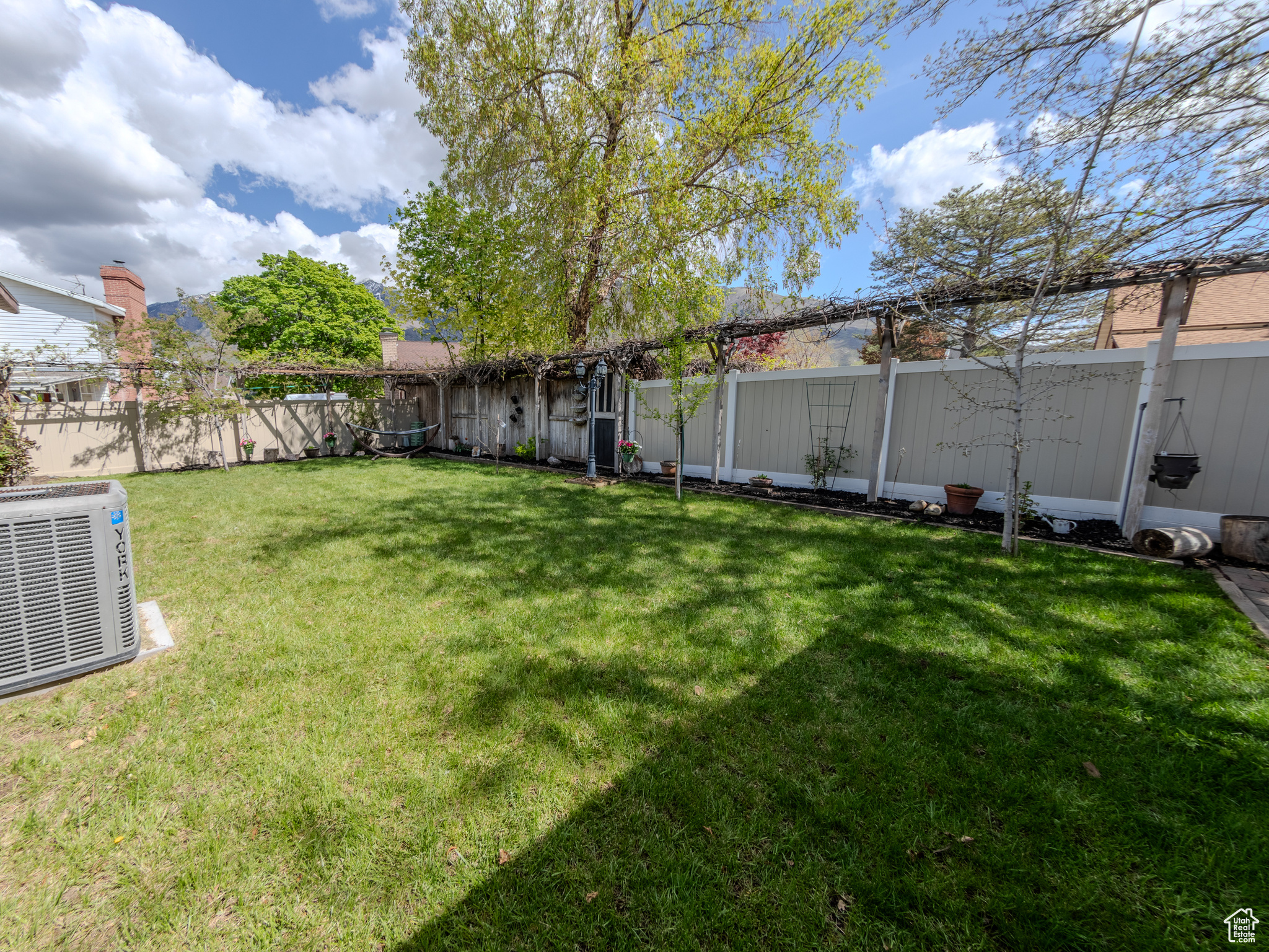 1612 E Hidden Valley Rd, Sandy, Utah image 45