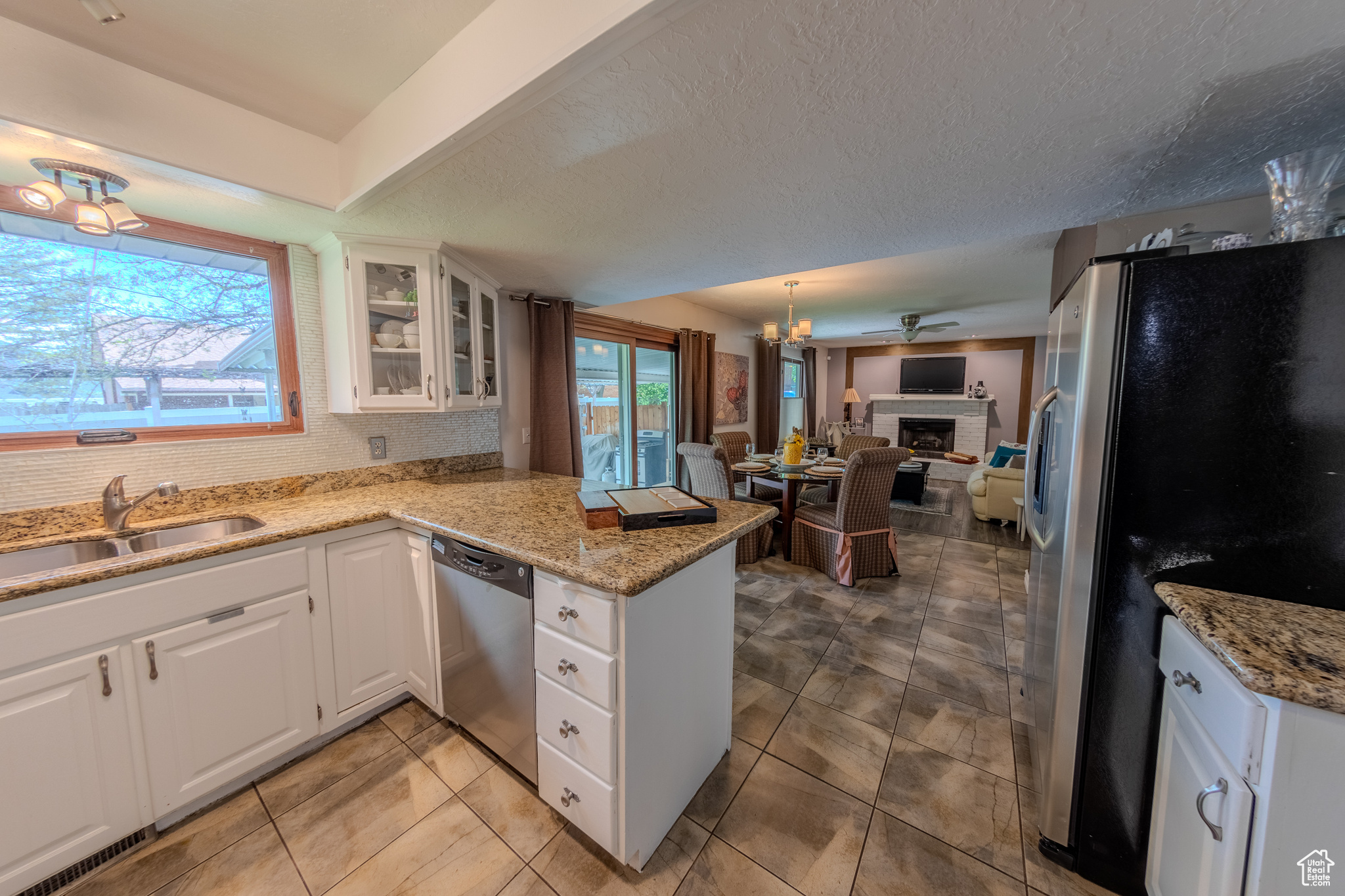 1612 E Hidden Valley Rd, Sandy, Utah image 13