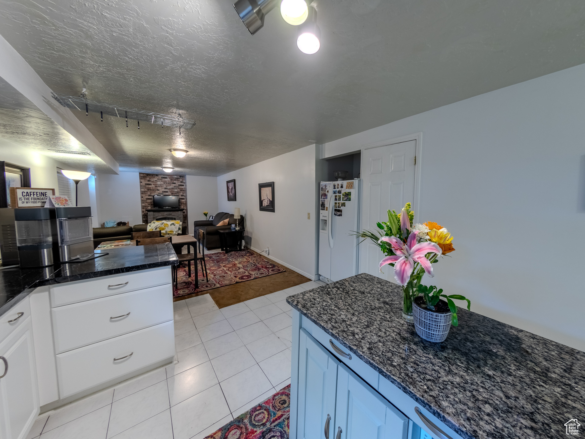 1612 E Hidden Valley Rd, Sandy, Utah image 35