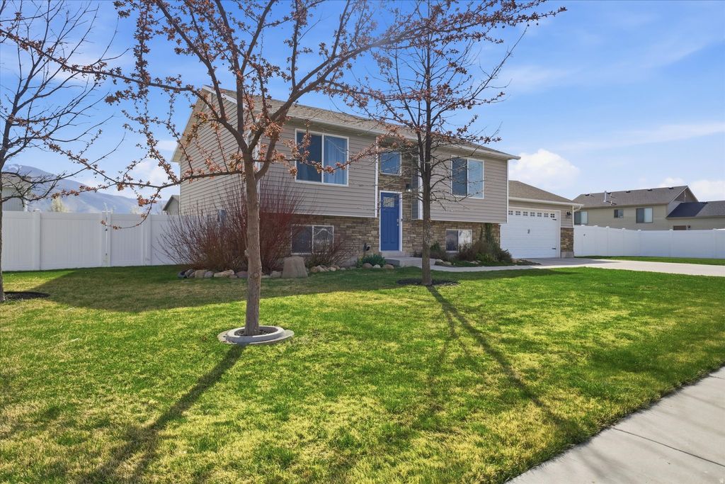 Photo of 3328 S 1525 W, Nibley, UT 84321 (MLS # 2146577)