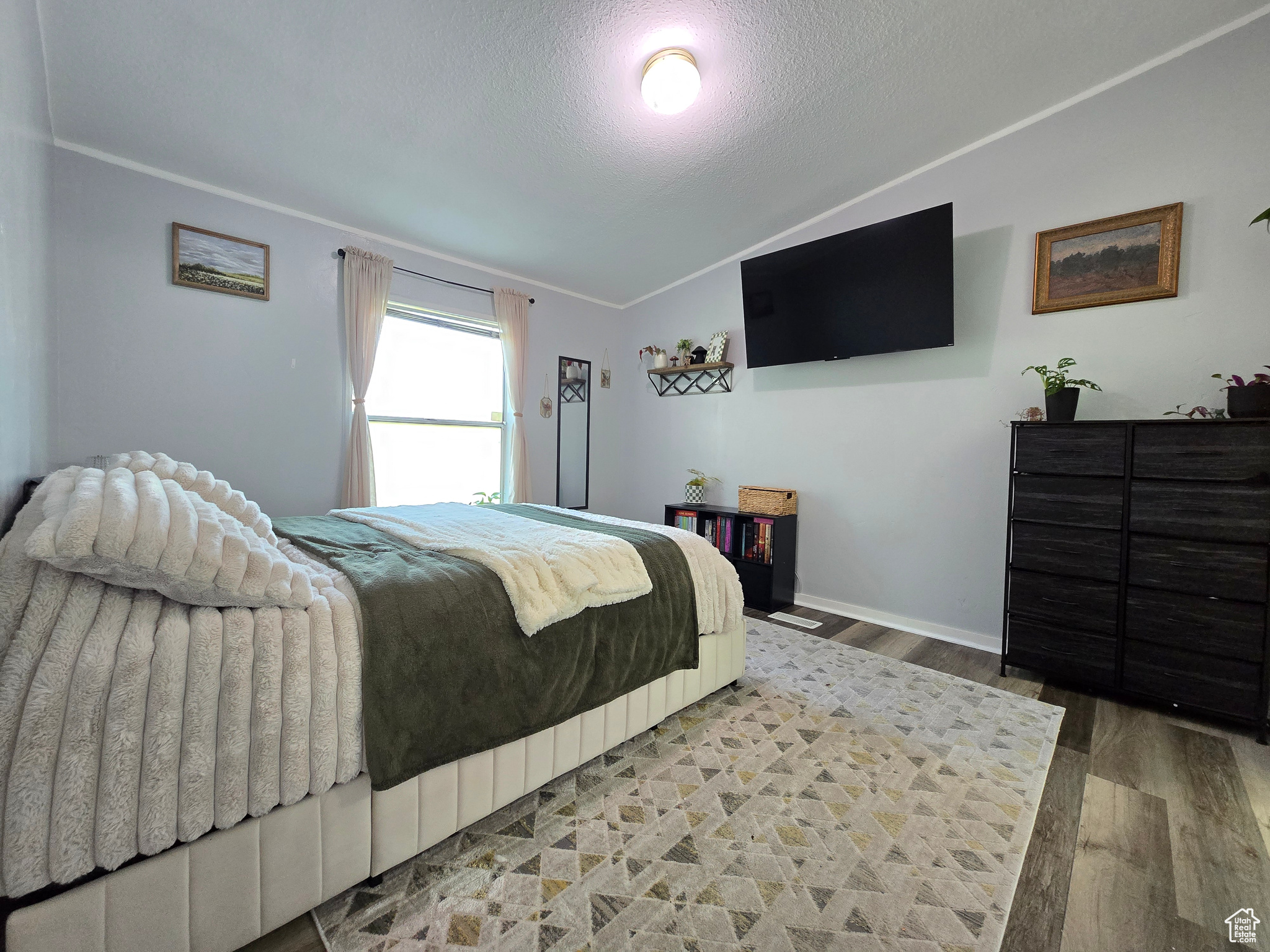 VALLEY VIEW ESTATES - Residential