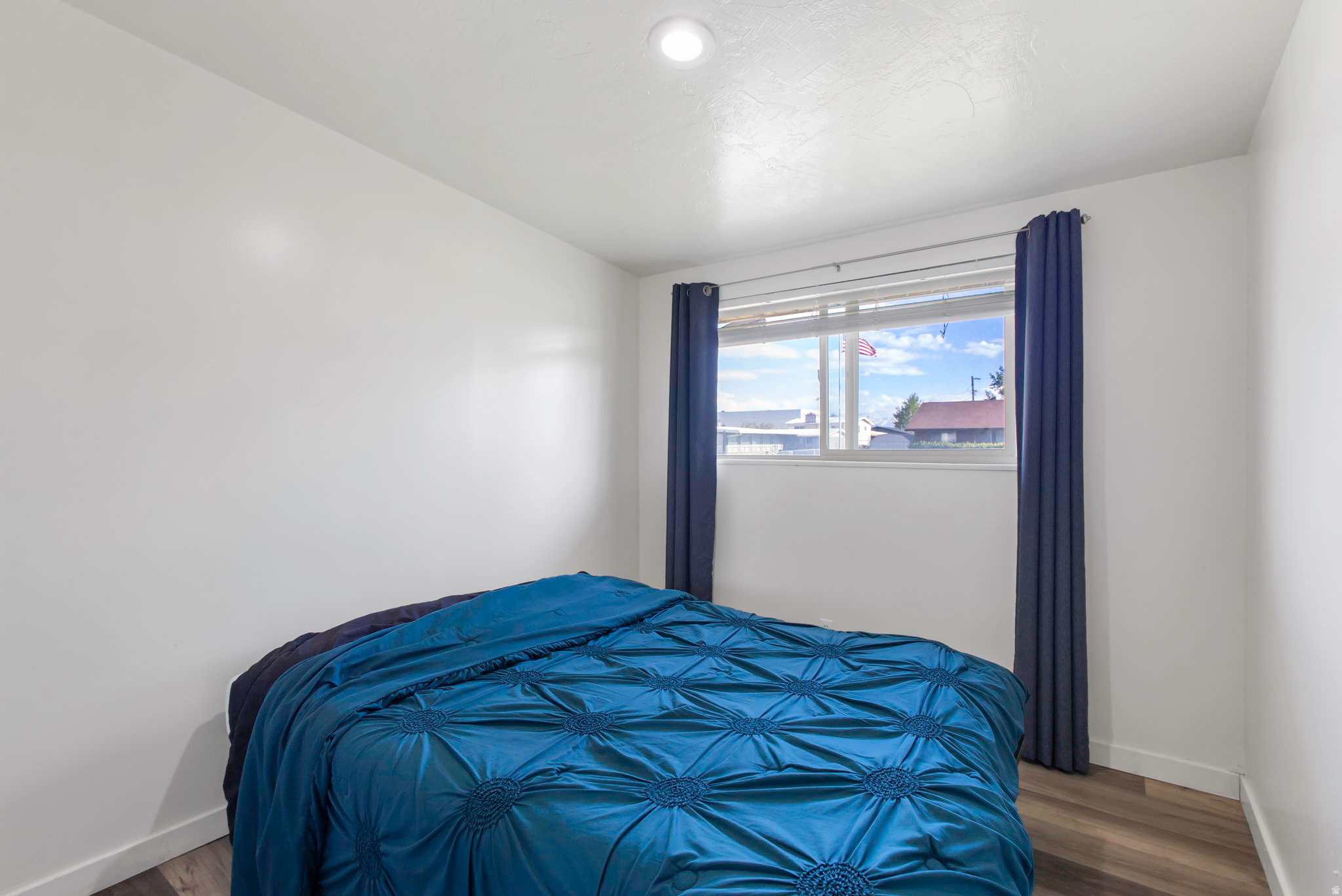 EDGE VIEW - Residential