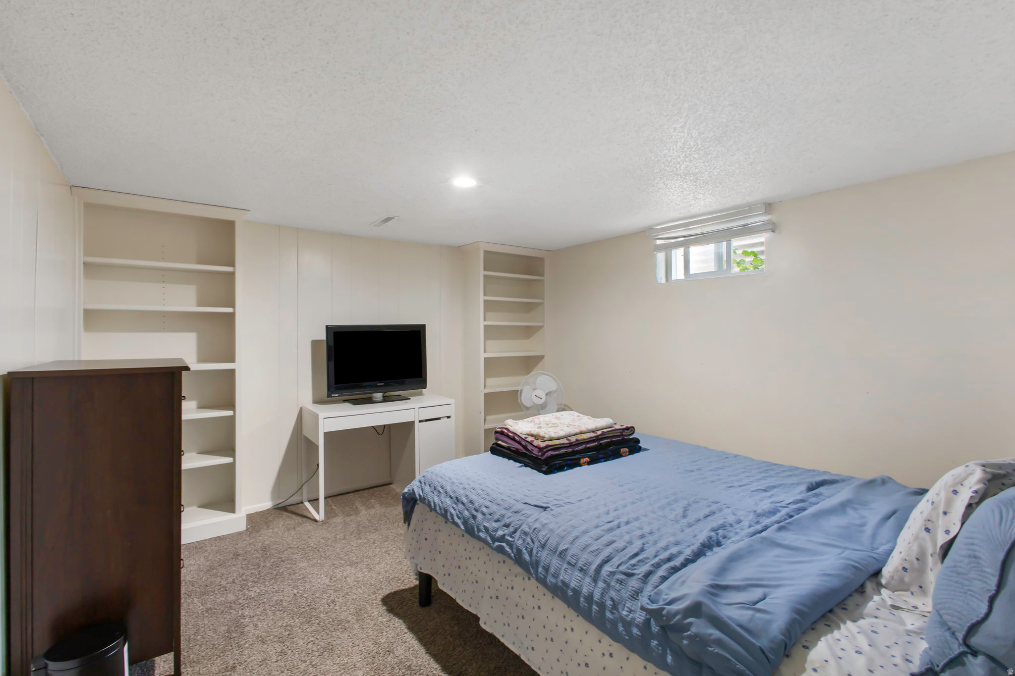 EDGE VIEW - Residential