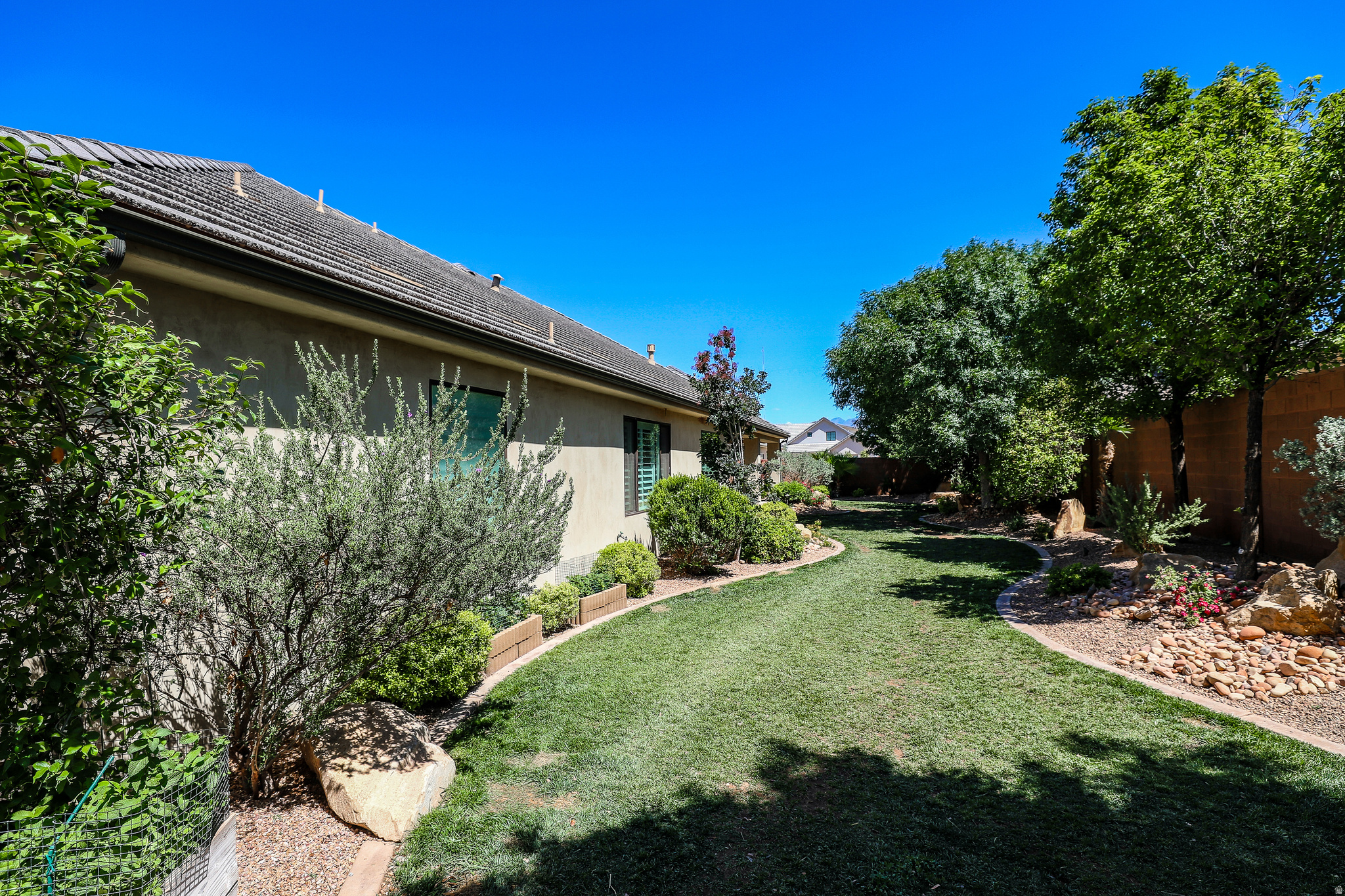 BRIDLE GATE ESTATES PH 3 - Residential