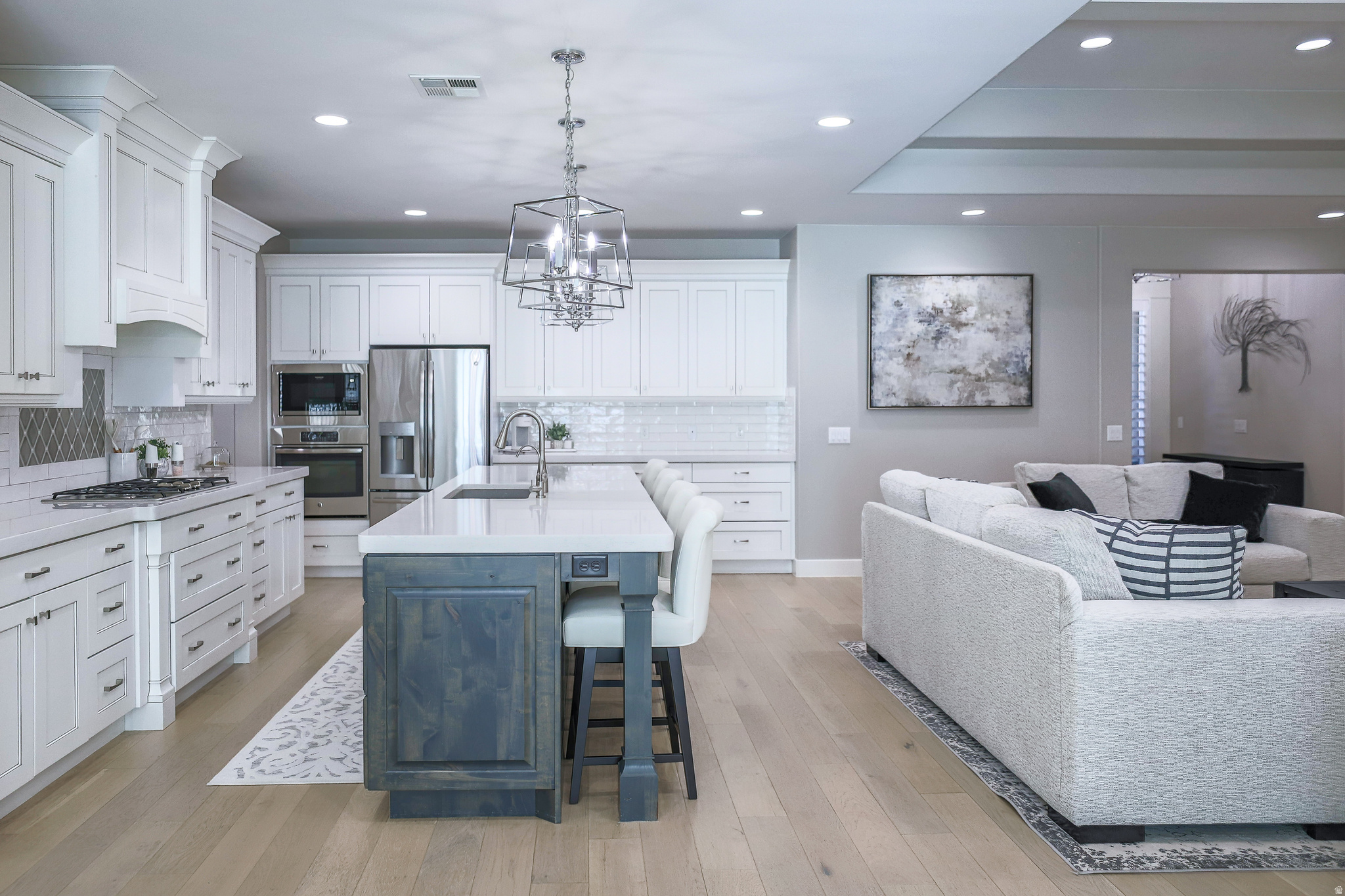 BRIDLE GATE ESTATES PH 3 - Residential