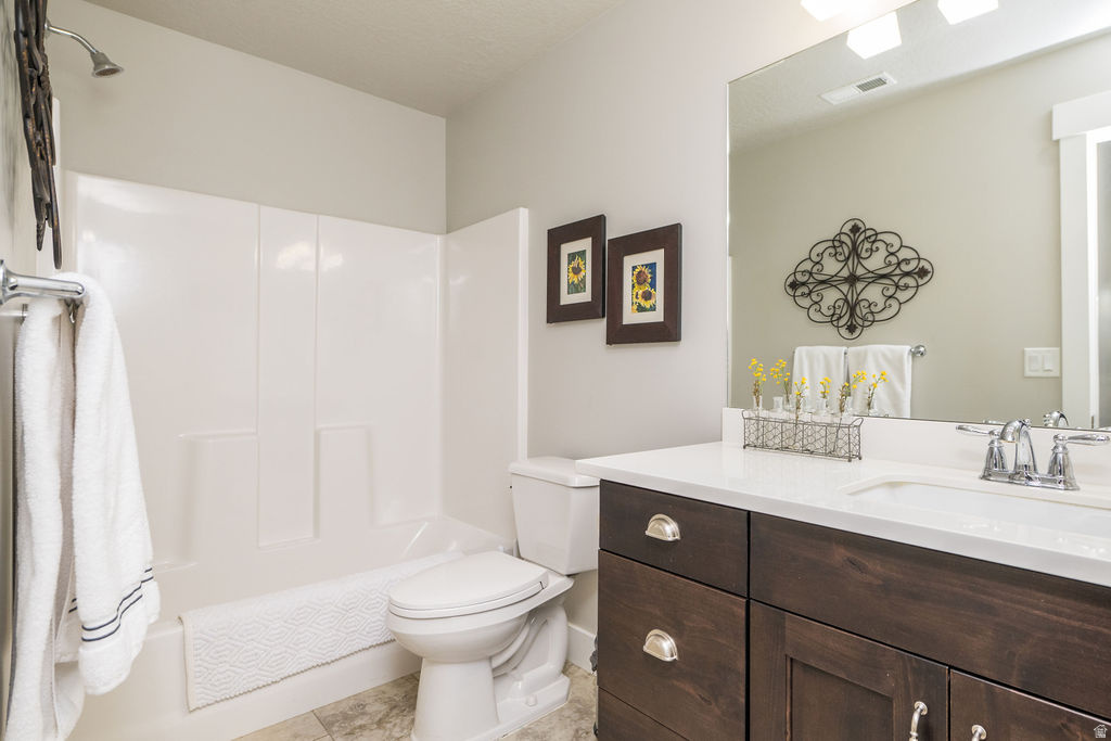 VILLAS AT KAYS CREEK - Residential