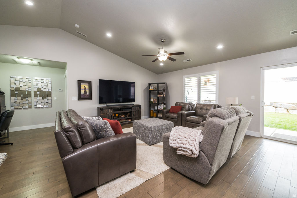 VILLAS AT KAYS CREEK - Residential