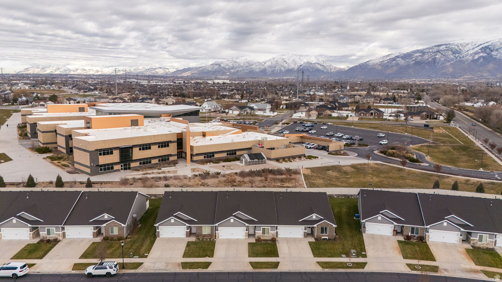 VILLAS AT KAYS CREEK - Residential