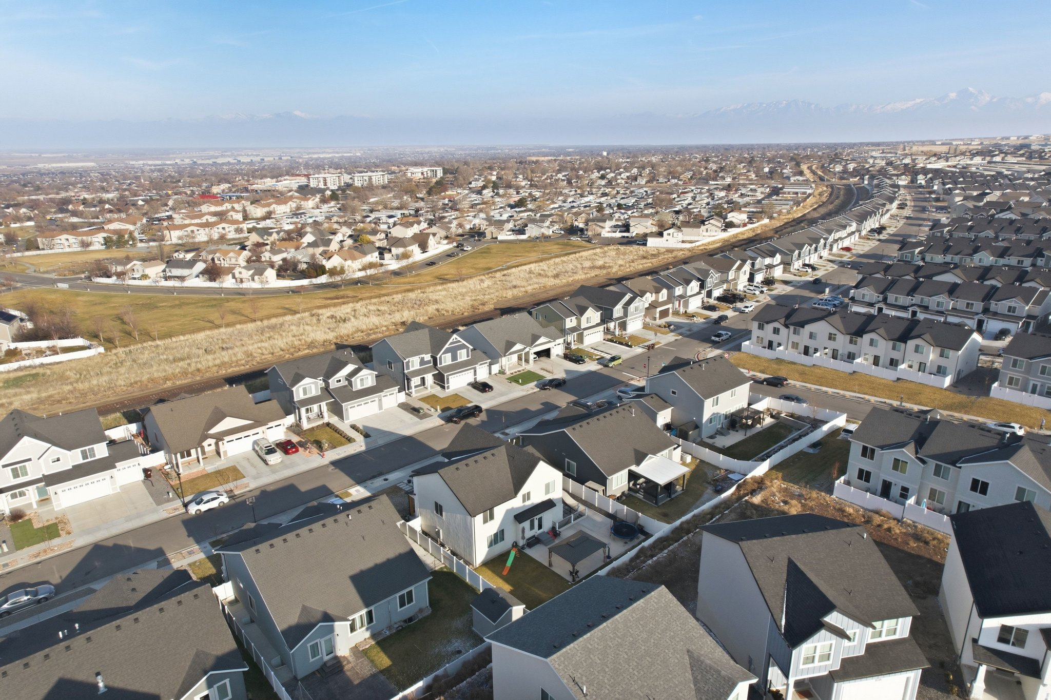 GATEWAY TO LITTLE VALLEY - Residential
