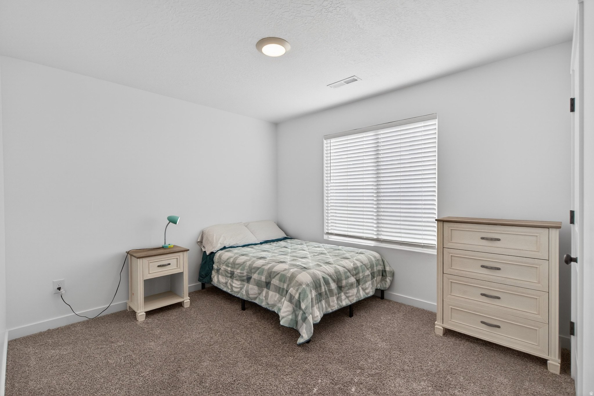 GATEWAY TO LITTLE VALLEY - Residential