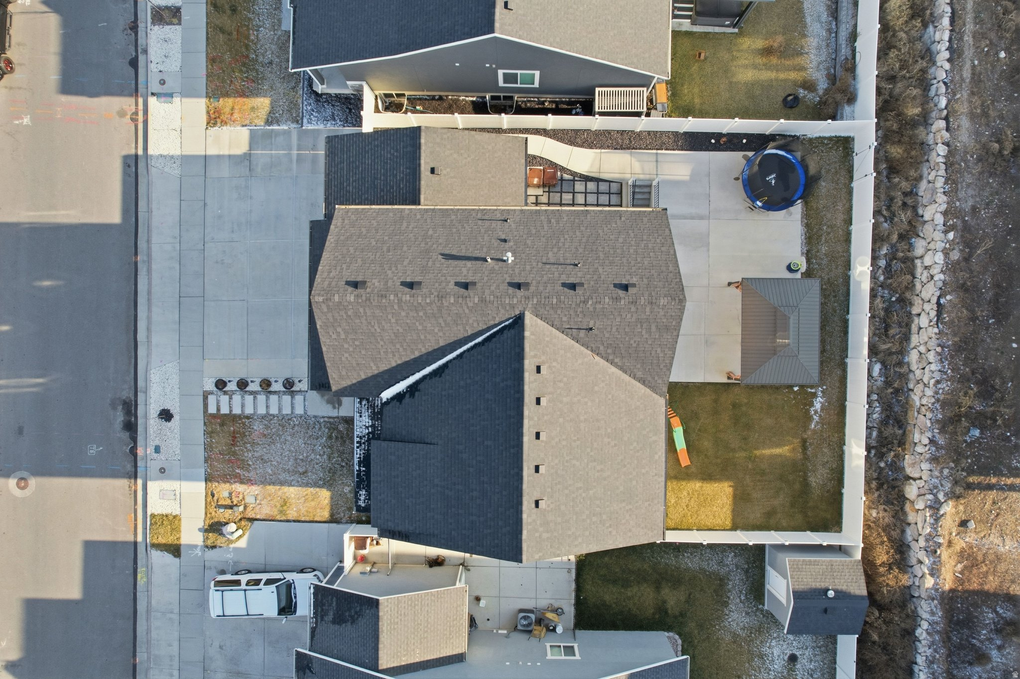 GATEWAY TO LITTLE VALLEY - Residential