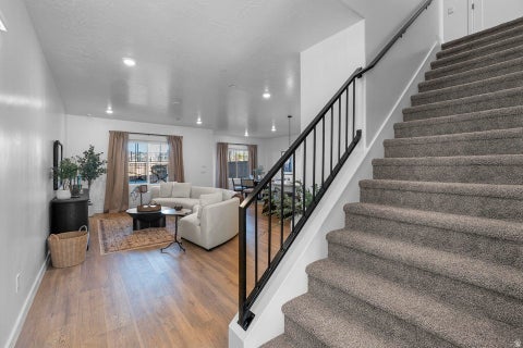 Tiny photo for 1723 S VIEWCREST Dr, Washington, UT 84780 (MLS # 2182085)