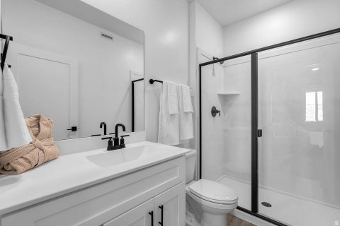 Tiny photo for 1723 S VIEWCREST Dr, Washington, UT 84780 (MLS # 2182085)