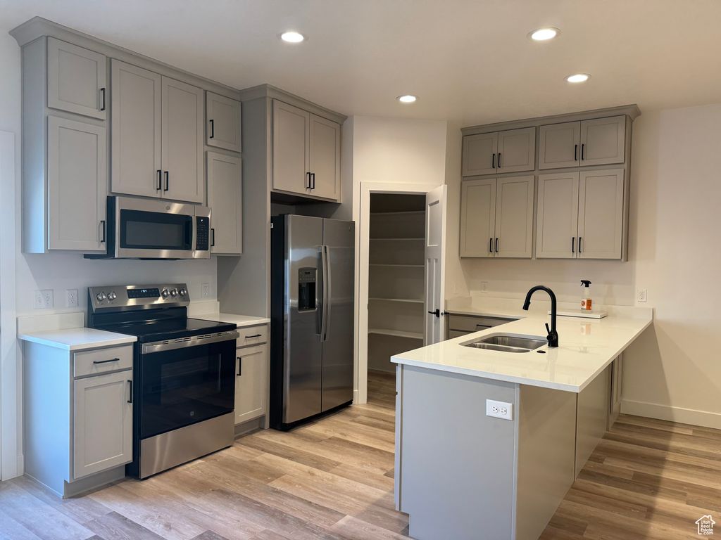 Photo of 868 S 380 E, Smithfield, UT 84335 (MLS # 2106183)