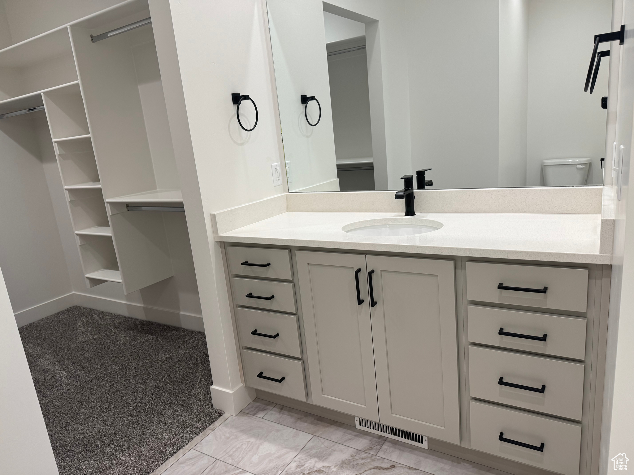 THE MEADOWS - Residential Lease