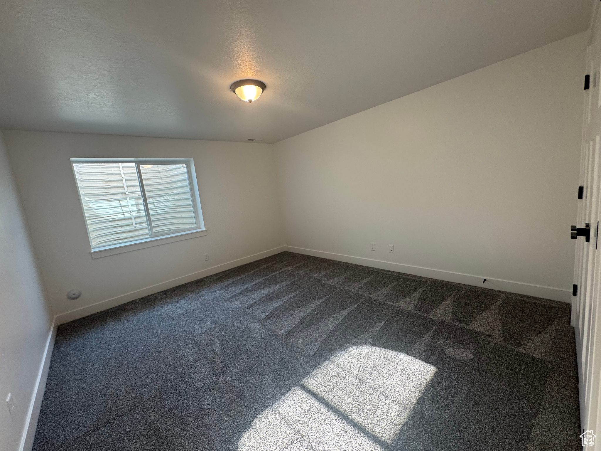 THE MEADOWS - Residential Lease