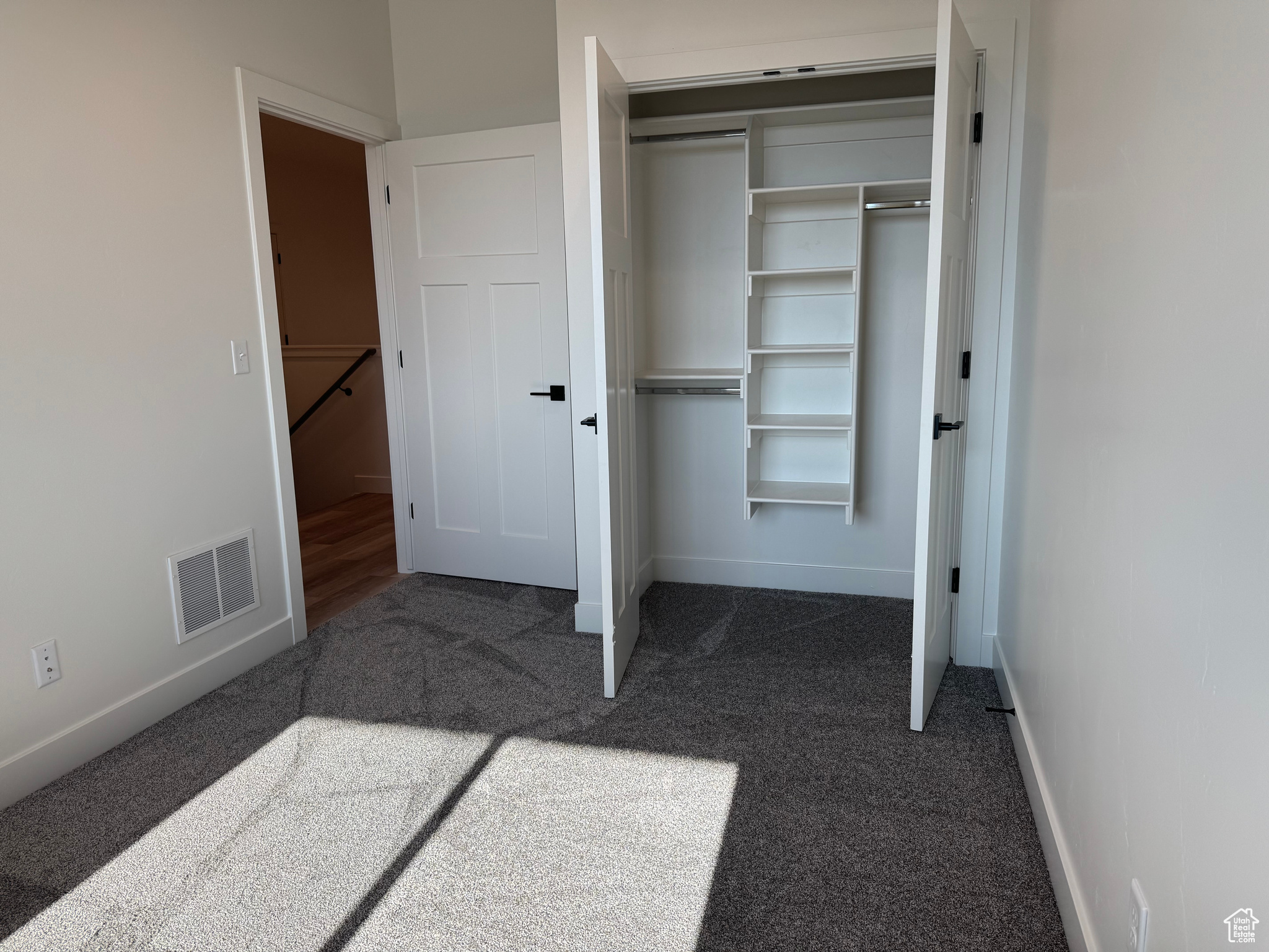 THE MEADOWS - Residential Lease