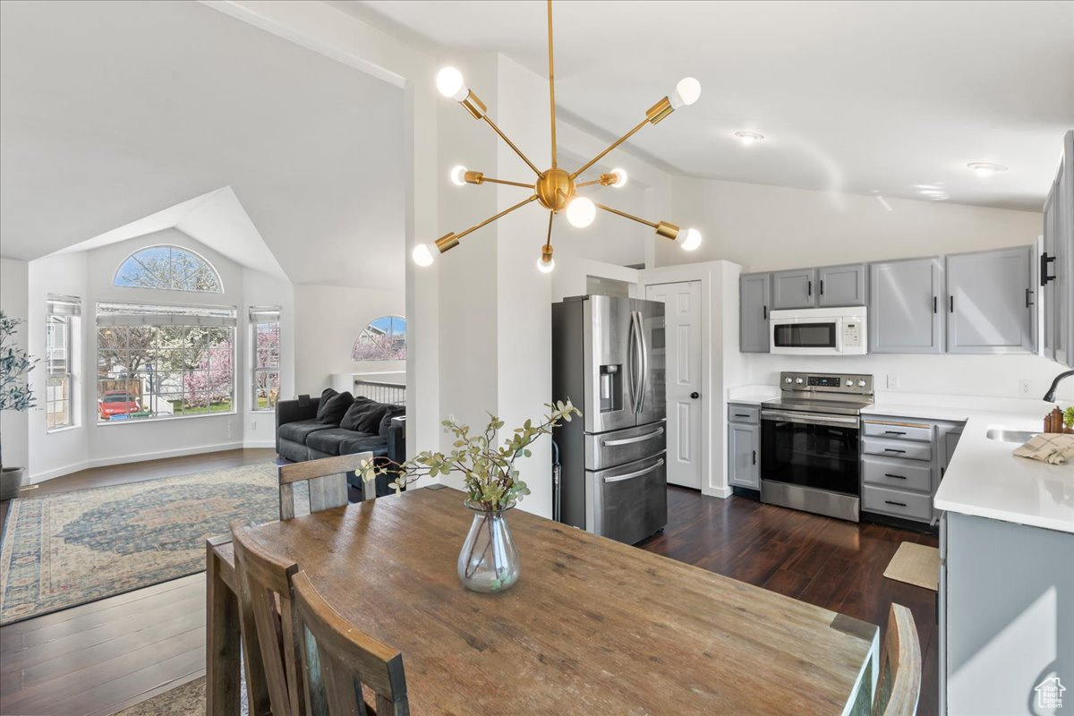5699 W Sunview Dr, Salt Lake City, Utah image 10