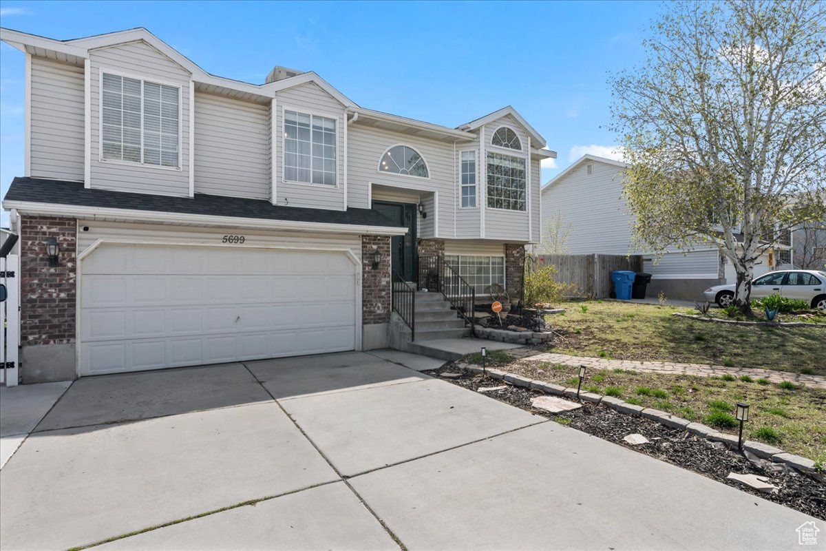 5699 W Sunview Dr, Salt Lake City, Utah image 2