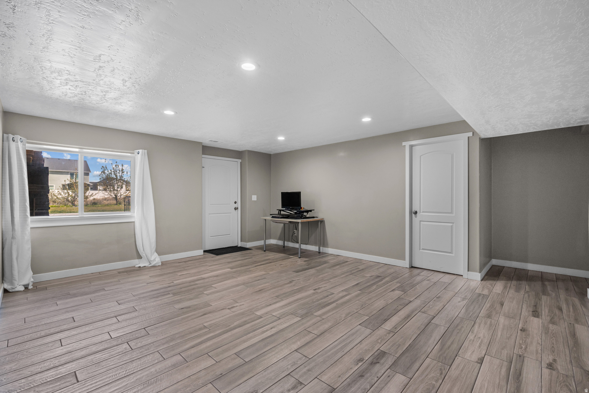 THE GROVE AT GREEN FARM - Residential