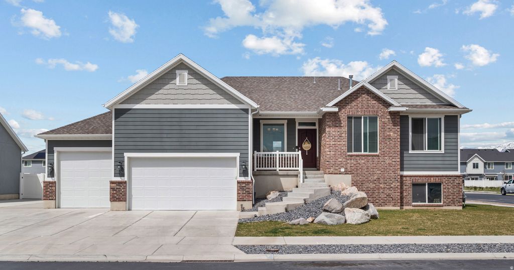 Photo of 4352 S 3600 W, West Haven, UT 84401 (MLS # 2155378)