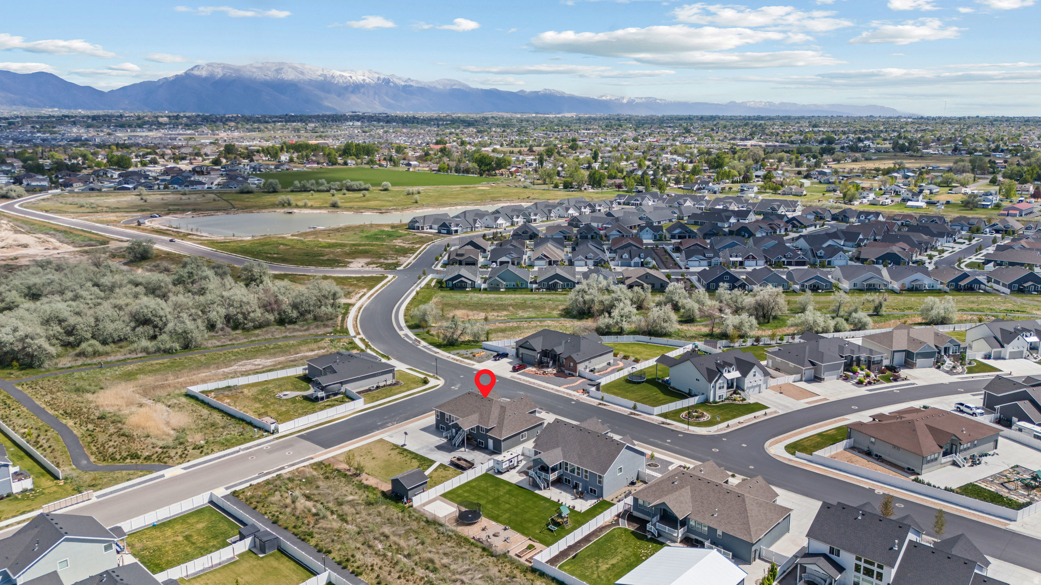 THE GROVE AT GREEN FARM - Residential