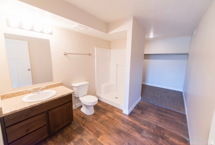 EASTON PARK - Residential Income