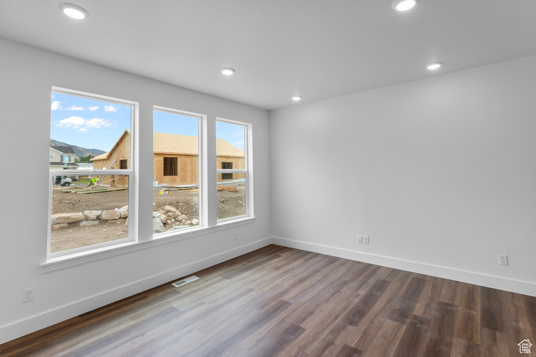 272 E 715 #214, Tooele, Utah image 21