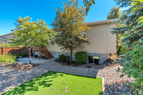 Tiny photo for 14981 S EAGLE CREST DR E, Draper (UT Cnty), UT 84020 (MLS # 2113629)